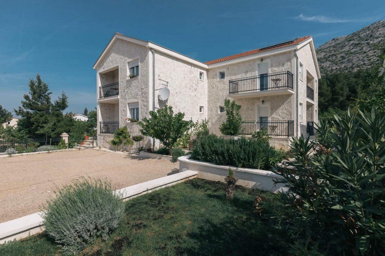 Hedon-Stone Apartamento Starigrad Paklenica Exterior foto