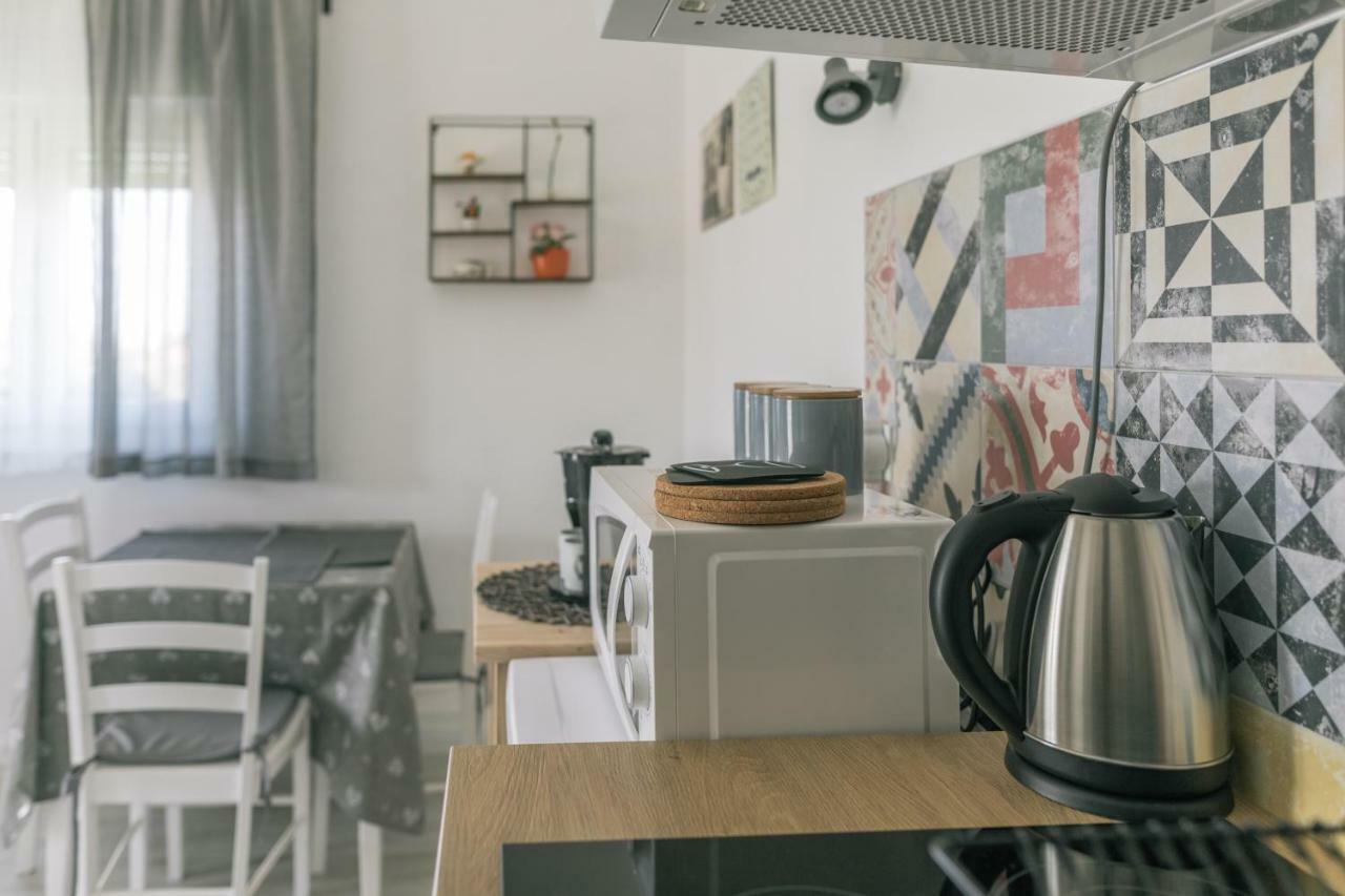 Hedon-Stone Apartamento Starigrad Paklenica Exterior foto